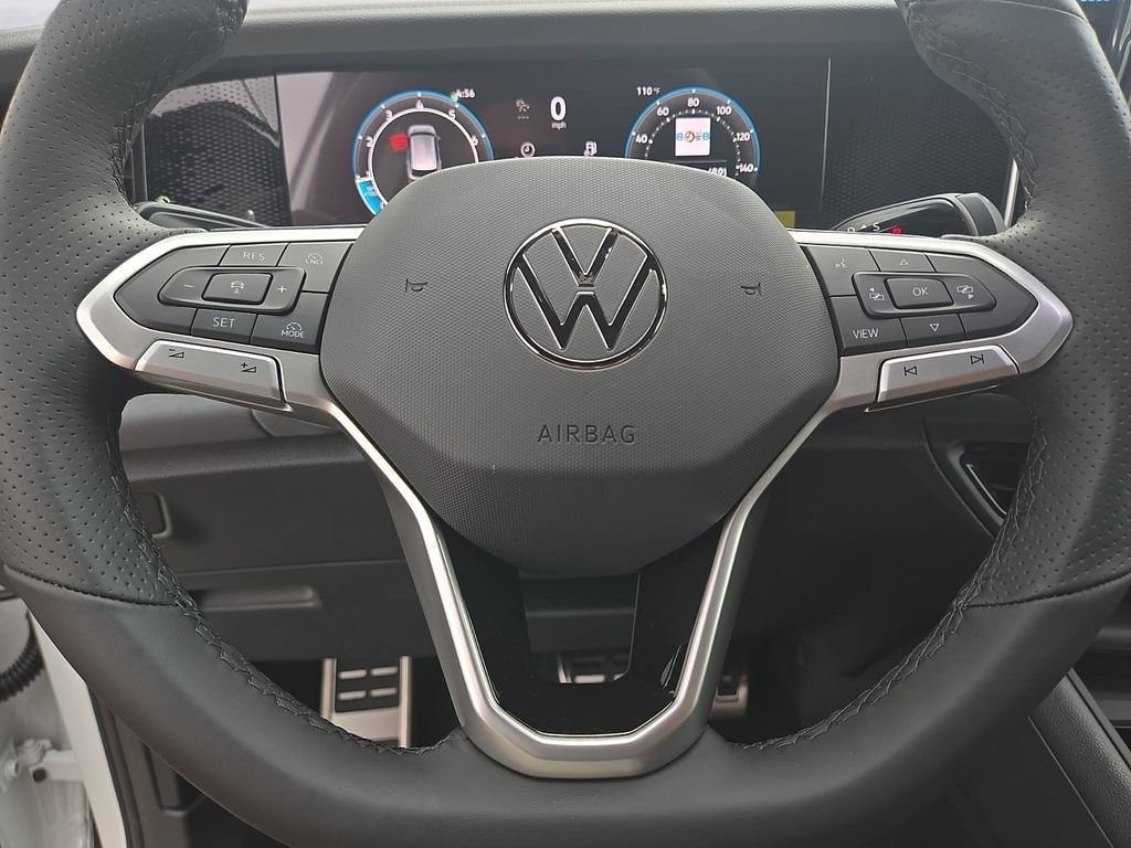 New 2026 Volkswagen Tiguan SE R-Line FWD image 25