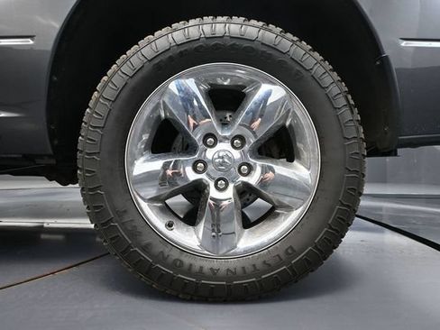 Used 2018 RAM 1500 Big Horn AWD/4WD image 9