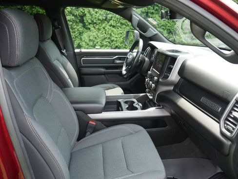 Used 2022 RAM 1500 Big Horn AWD/4WD image 28