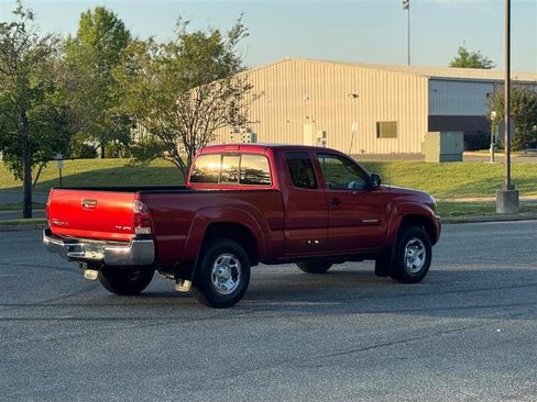 Used 2006 Toyota Tacoma 4x4 Access Cab V6 image 6
