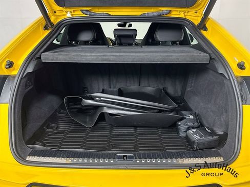 Used 2024 Lamborghini Urus S AWD/4WD image 34