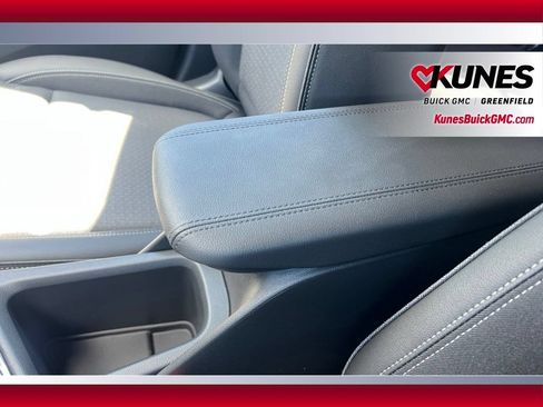 New 2026 Buick Encore GX Preferred w/ Comfort Package AWD/4WD image 29