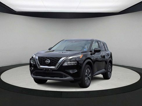 Used 2023 Nissan Rogue SV FWD image 4