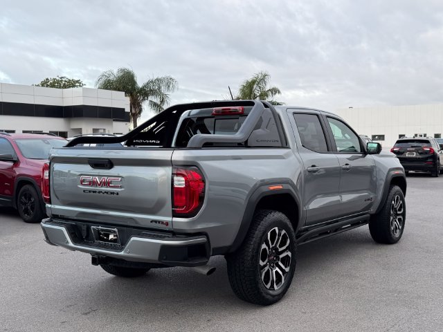 Used 2025 GMC Canyon AT4 w/ Nightfall Edition AWD/4WD image 5