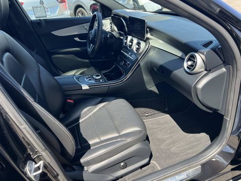 Used 2021 Mercedes-Benz C 300 Sedan image 30
