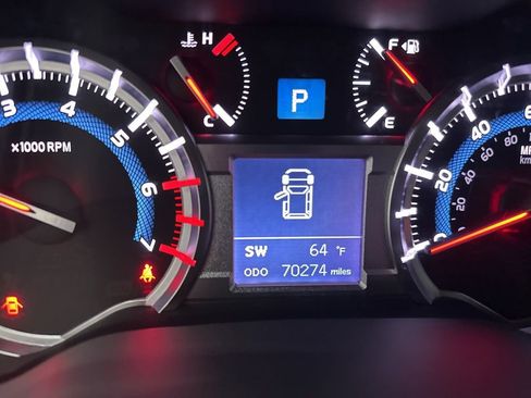 Used 2019 Toyota 4Runner SR5 image 13