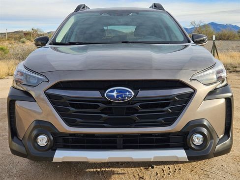 Used 2024 Subaru Outback Limited image 2