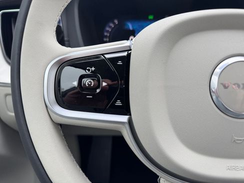 New 2026 Volvo XC60 T8 Ultra w/ Protection Package Premier AWD/4WD image 14