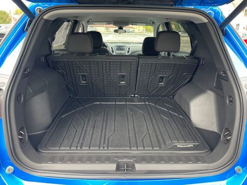 Certified 2024 Chevrolet Equinox LT w/ LPO, Floor Liner Package image 18