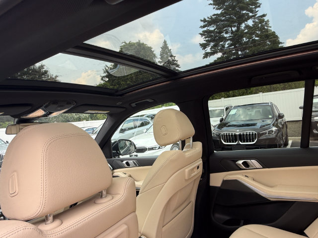 Used 2019 BMW X5 xDrive40i w/ Premium Package 2 AWD/4WD image 20