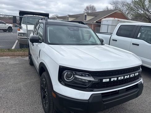 New 2026 Ford Bronco Sport Outer Banks AWD/4WD image 1