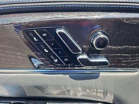 New 2026 Cadillac Escalade IQ Sport 1 w/ LPO, ONYX Package image 30