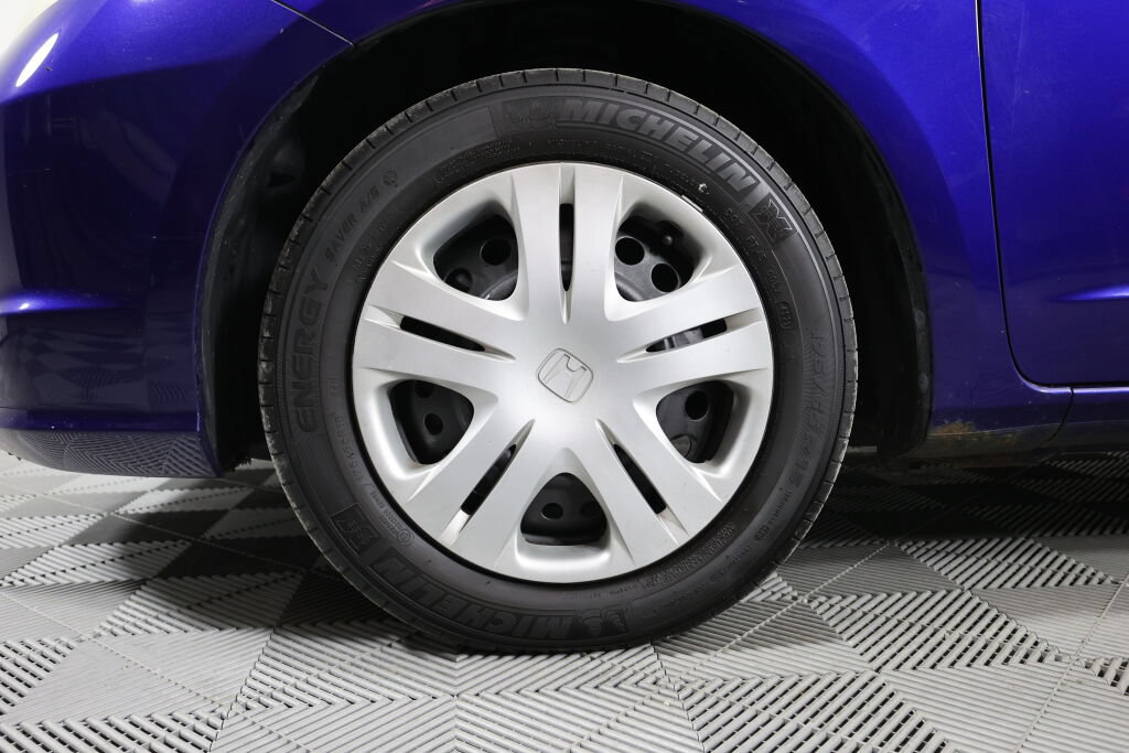Used 2011 Honda Fit image 9