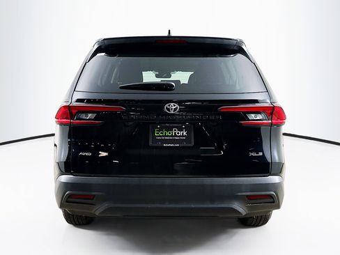 Used 2025 Toyota Grand Highlander AWD image 7