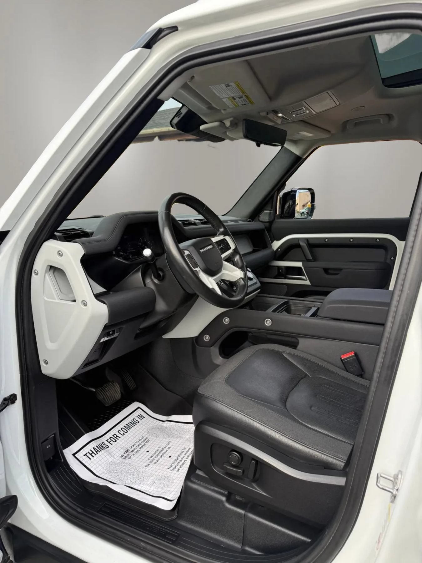 Used 2020 Land Rover Defender 110 SE AWD/4WD image 37