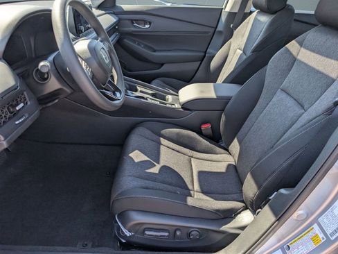 New 2025 Honda Accord SE image 5