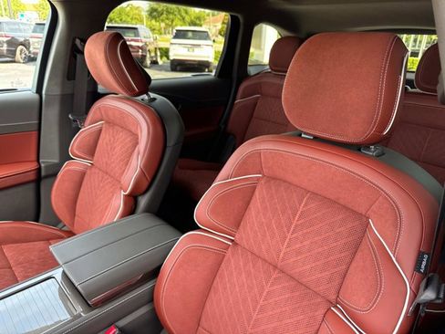 New 2025 Lincoln Nautilus Black Label image 13