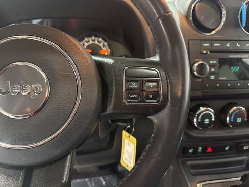 Used 2015 Jeep Patriot High Altitude image 11