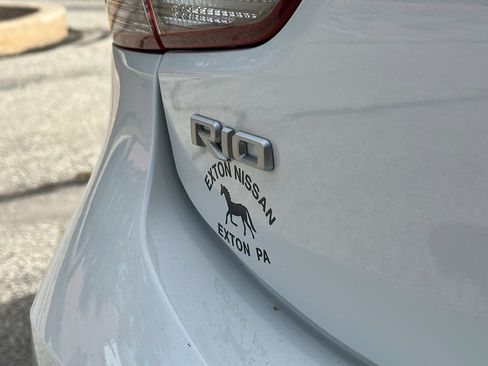 Used 2023 Kia Rio LX image 9