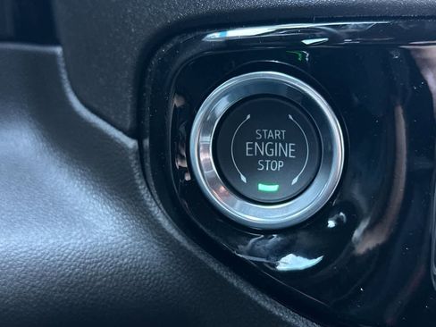 New 2026 GMC Sierra 1500 SLE w/ Preferred Package image 29