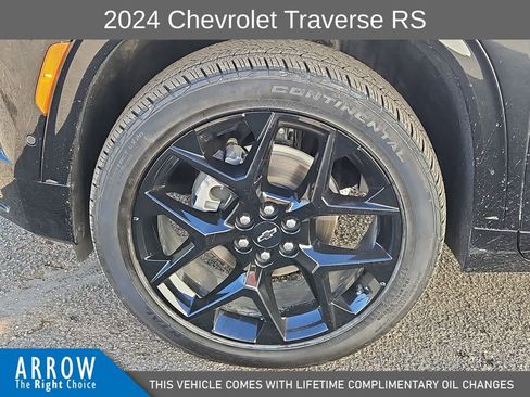 Used 2024 Chevrolet Traverse RS w/ LPO, Floor Liner Package image 17