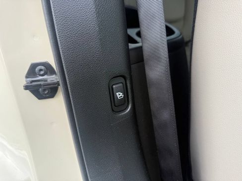 Used 2018 Ford Explorer Limited w/ Ford Safe & Smart Package AWD/4WD image 67
