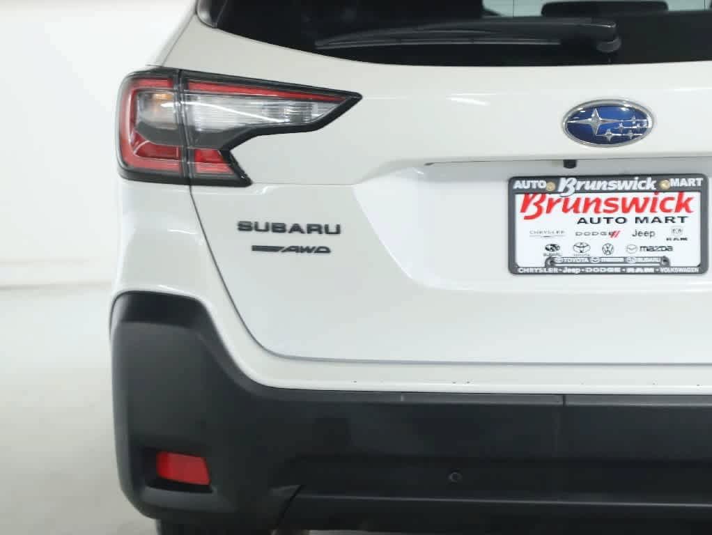 Used 2024 Subaru Outback Onyx Edition AWD/4WD image 43