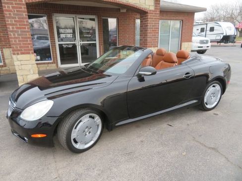 Used 2002 Lexus SC 430 Convertible image 7