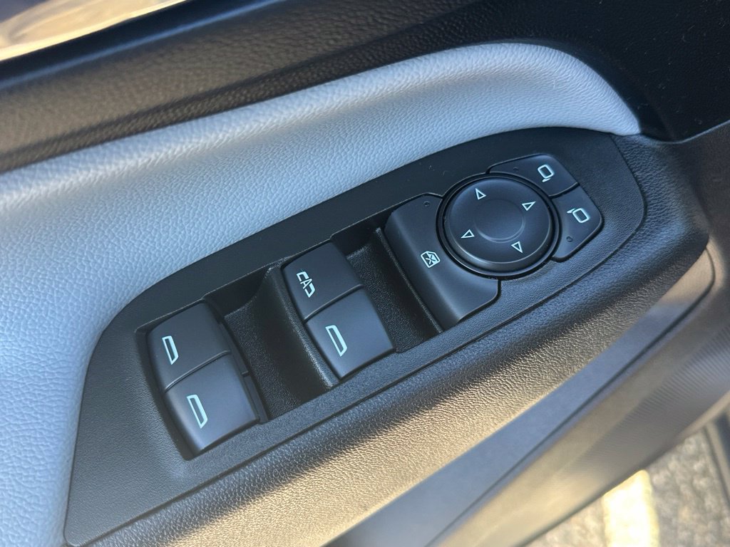 Used 2024 Chevrolet Equinox LS w/ LS Convenience Package AWD/4WD image 13