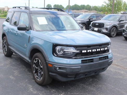 Used 2022 Ford Bronco Sport Outer Banks w/ Tech Package AWD/4WD image 9