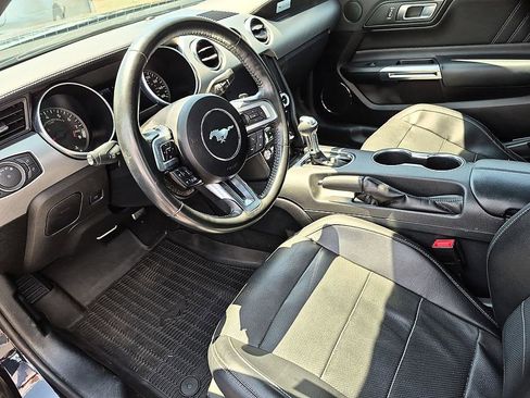 Used 2022 Ford Mustang GT Premium w/ Ford Safe & Smart Package RWD image 16