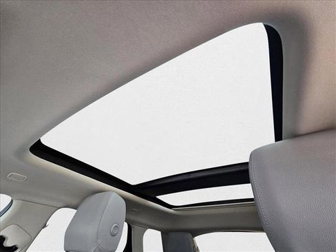 Certified 2024 Land Rover Range Rover Evoque S image 21