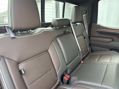 Used 2022 GMC Sierra 1500 Denali w/ Denali Reserve Package image 12