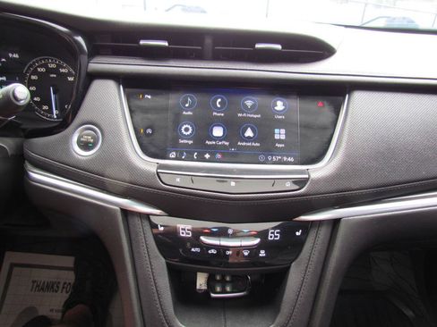 Used 2020 Cadillac XT5 Premium Luxury FWD image 22