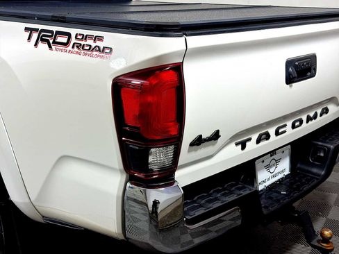 Used 2021 Toyota Tacoma SR5 image 24