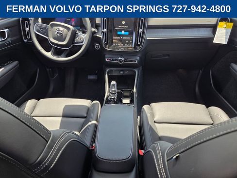 New 2026 Volvo XC40 B5 Plus w/ Protection Package Premier AWD/4WD image 16
