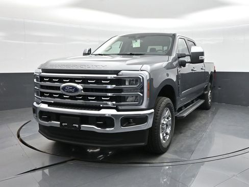 New 2026 Ford F250 Lariat w/ Chrome Package AWD/4WD image 17