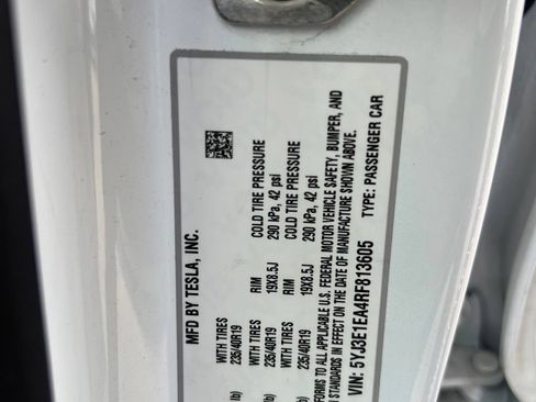 Used 2024 Tesla Model 3 Standard Range RWD image 28