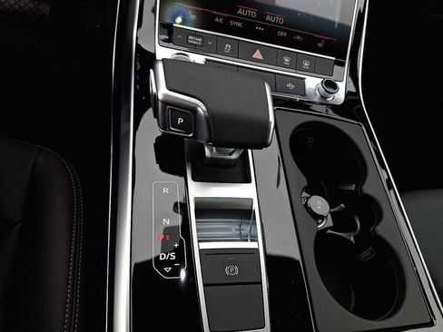 New 2026 Audi Q7 2.0T Premium image 12