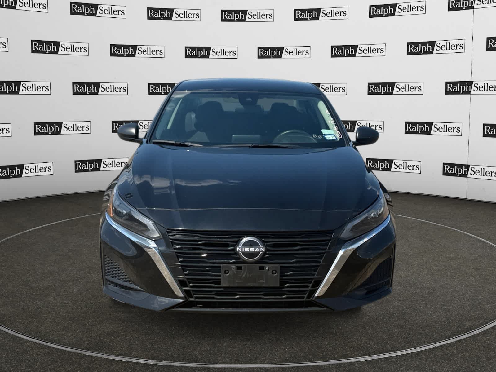 Used 2025 Nissan Altima 2.5 SV FWD image 8