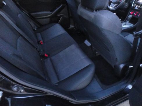 Used 2017 Subaru Impreza 2.0i Premium image 20