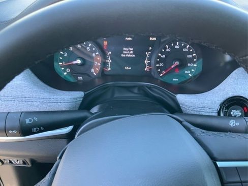 New 2026 Jeep Compass Latitude image 15