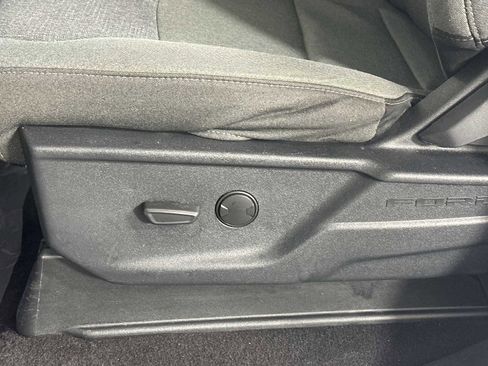 Used 2025 Ford F150 XLT w/ Equipment Group 301A Standard image 8