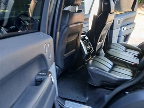 Used 2017 Land Rover Range Rover Sport HSE image 9