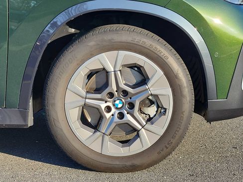 Certified 2024 BMW X1 xDrive28i w/ Premium Package image 8