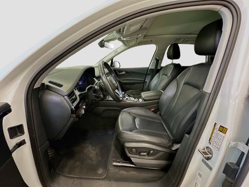 Used 2018 Audi Q7 3.0T Prestige w/ Prestige Package image 13