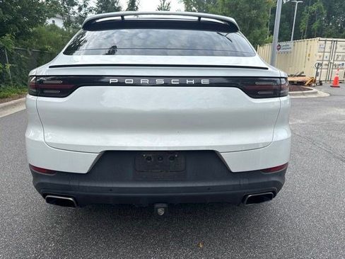 Used 2021 Porsche Cayenne Coupe AWD/4WD image 6