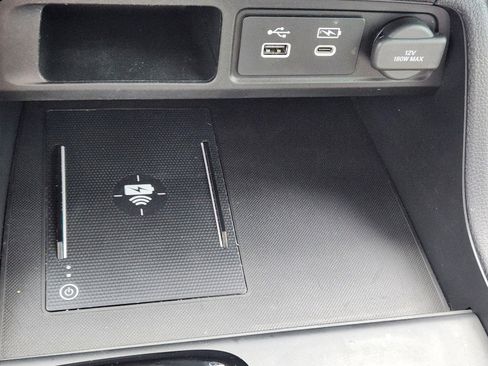 Used 2024 Honda Pilot Elite image 18