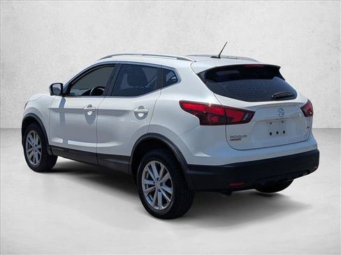 Used 2017 Nissan Rogue Sport SV w/ SV Premium Package FWD image 14