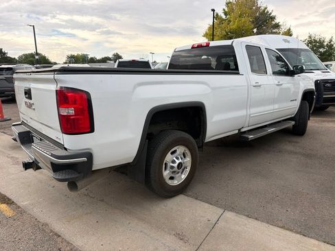 Used 2017 GMC Sierra 2500 SLE w/ SLE Preferred Package AWD/4WD image 2
